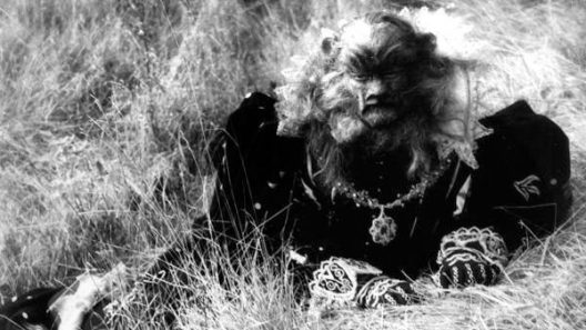 فيلم Beauty and the Beast 1946 ايجي بست