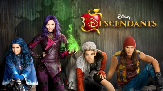 فيلم Descendants 2015 ايجي بست