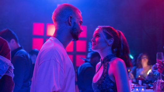 فيلم Not Okay 2022 ايجي بست