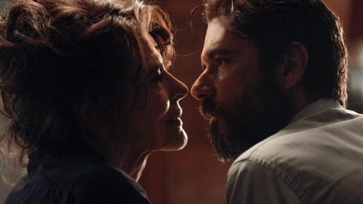 فيلم The Young Lovers 2021 ايجي بست