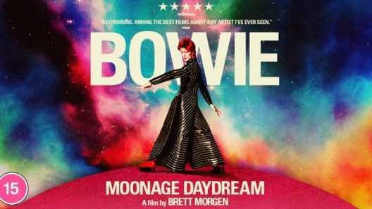 فيلم Moonage Daydream 2022 ايجي بست